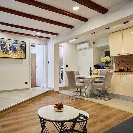 斯普利特Bernard Deluxe Renovated Peaceful Old Town Gem公寓 外观 照片
