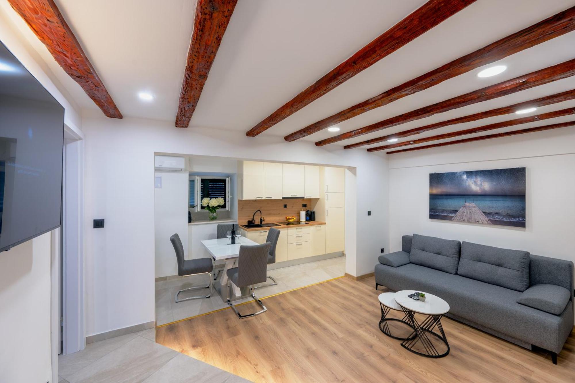 斯普利特Bernard Deluxe Renovated Peaceful Old Town Gem公寓 外观 照片